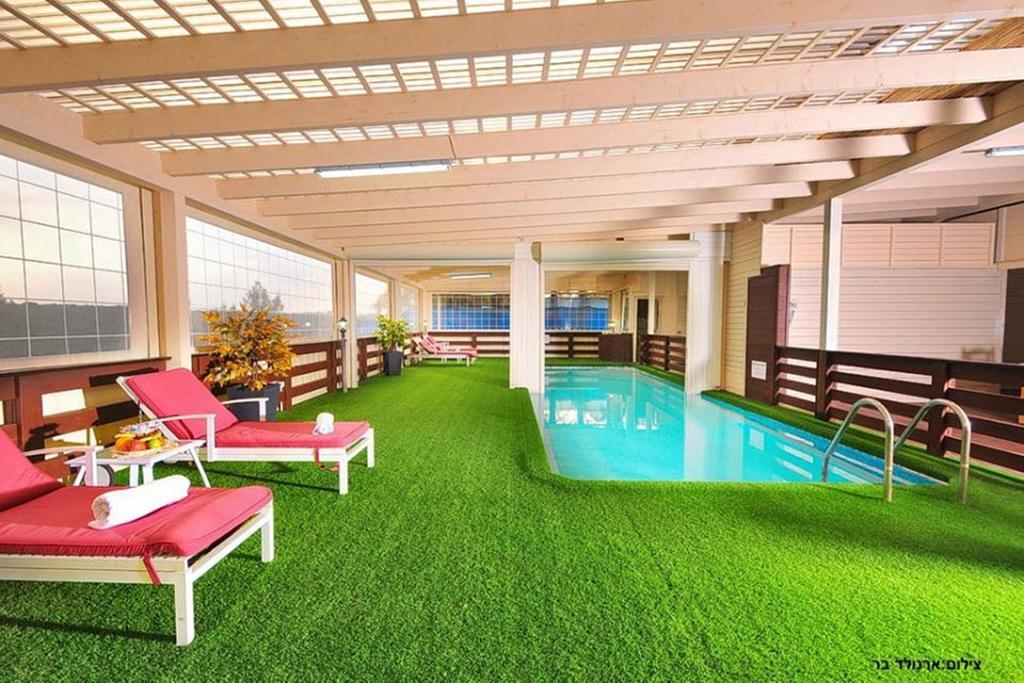 Between Sunrise And Sunset Suites Ya'ara Exterior foto