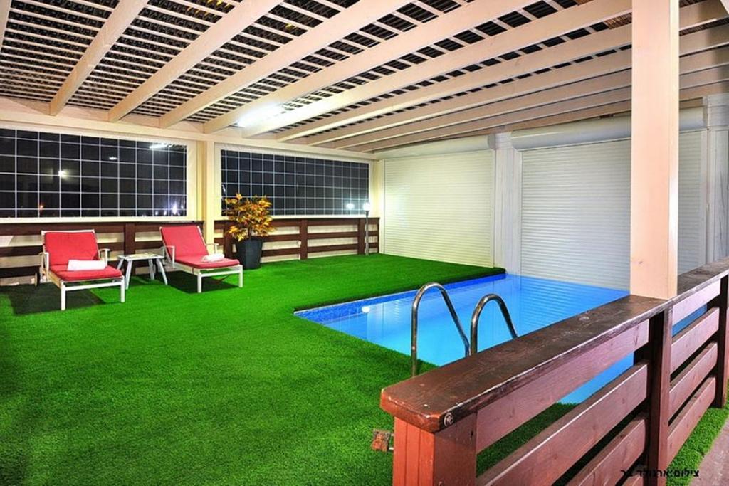 Between Sunrise And Sunset Suites Ya'ara Exterior foto